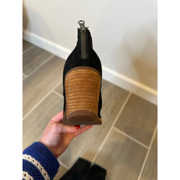 Chandran‎ western Korkease suede ankle bootie - Picture 7 of 7